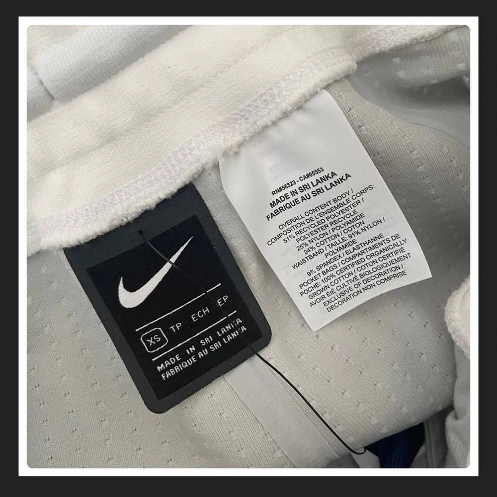 Nike Sportswear Women's 7/8 Cropped Pants